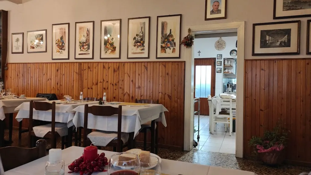 G Luppino_Bar Trattoria Tabaccheria alla Pigna dal 1971_Rosa_recensione
