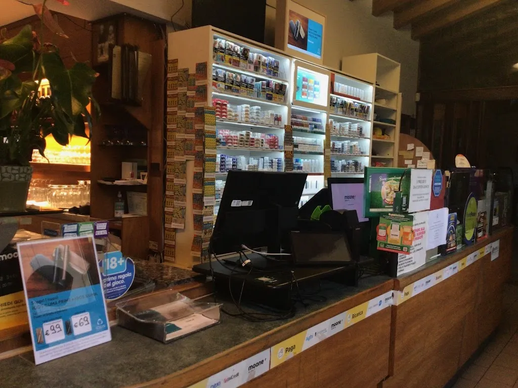 Bar Trattoria Tabaccheria alla Pigna dal 1971 restaurant in Rosa