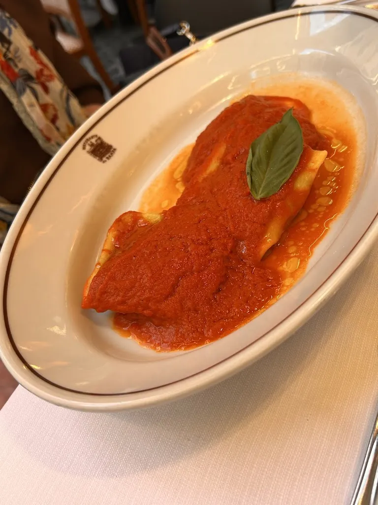 Sherif Elhotabiy_Alla Rampa_Rosa_recensione