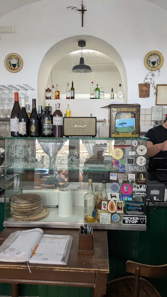 Raffaele Mastrovincenzo_Fiaschetteria Marini_Rosa_review