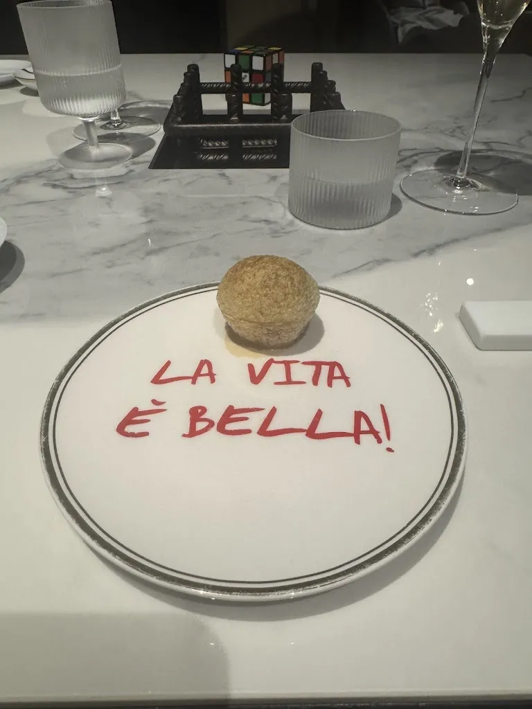 Vidya Amin_PiperoRoma_Rosa_review