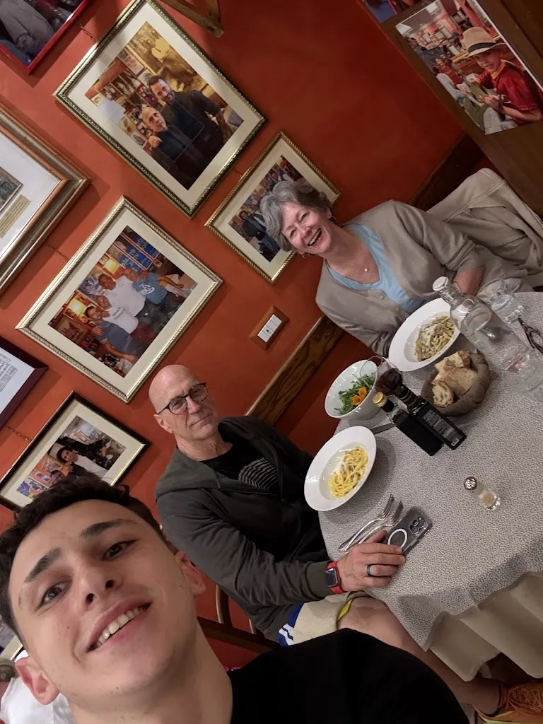 James Carter-Hargrove_Le Tavernelle_Rosa_recensione