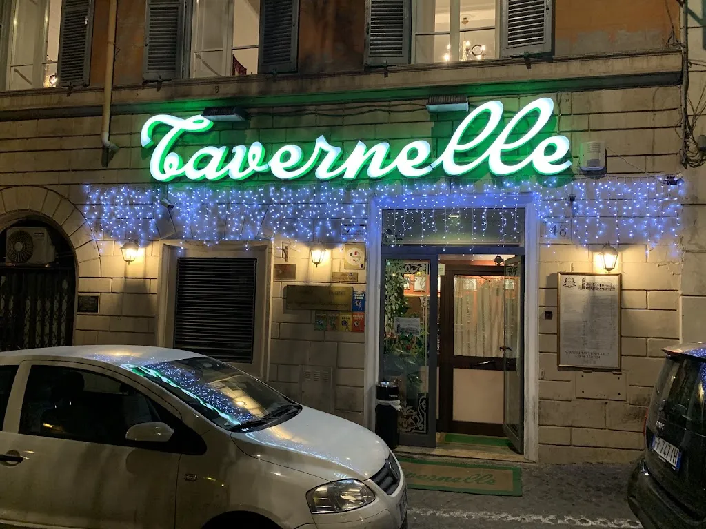Le Tavernelle restaurant in Rosa