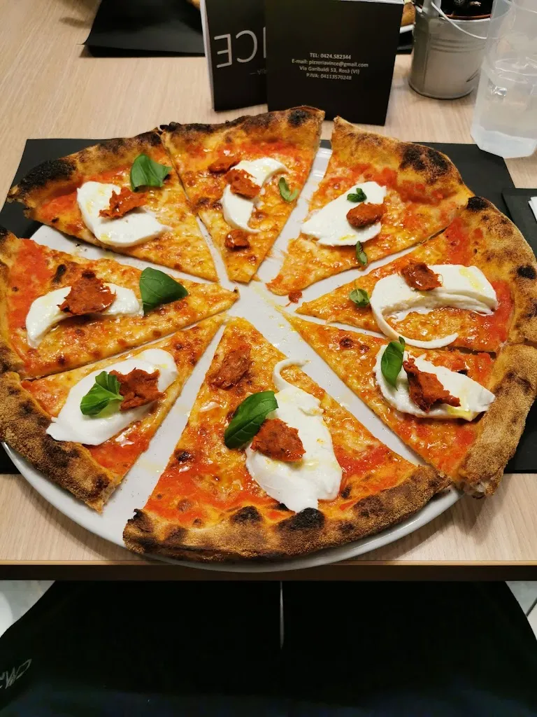 Menu_Pizzeria Vince_Rosa_image_6