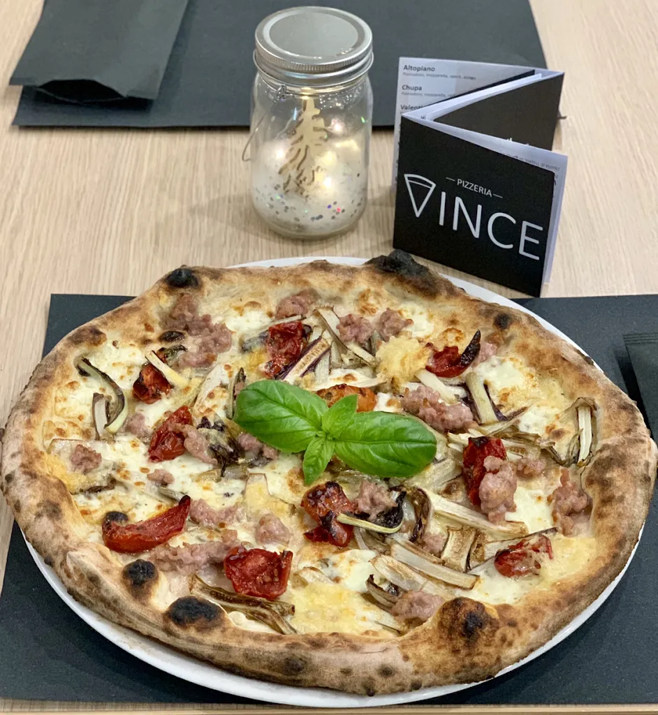 Pizzeria Vince_Rosa_slider_image_3