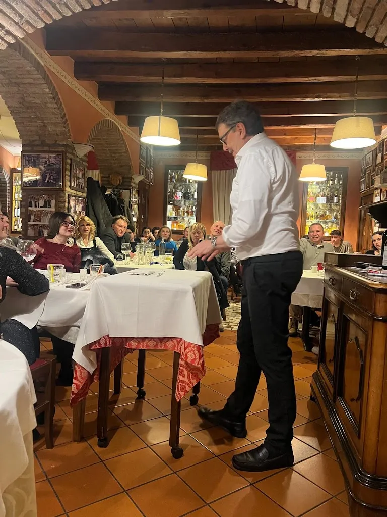 Cristina Peroni_Trattoria La Rosa_Rosa_avis