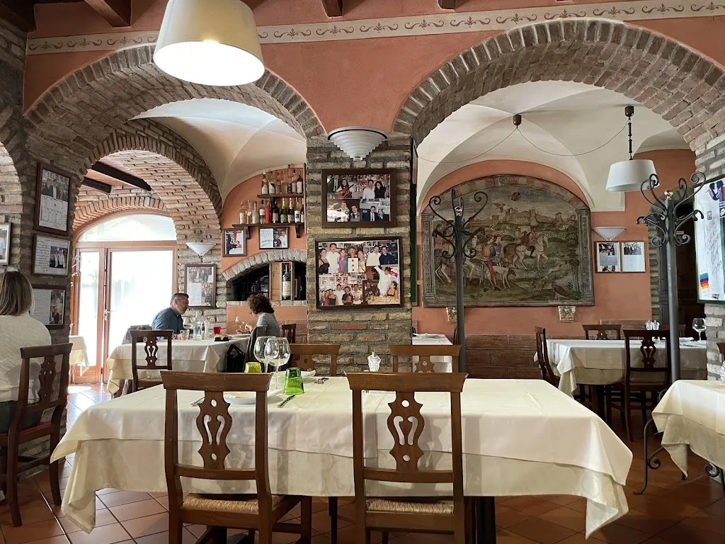 Trattoria La Rosa restaurant in Rosa