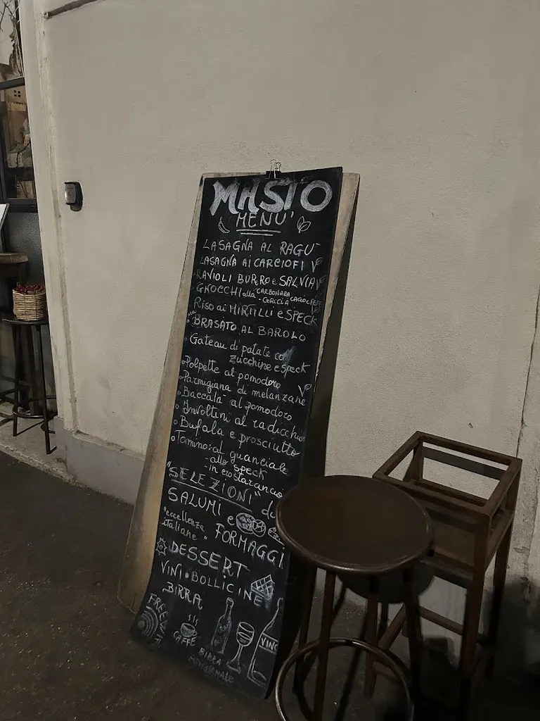 Gianna Argentina_MASTO a Testaccio I Roma_Rosa_review