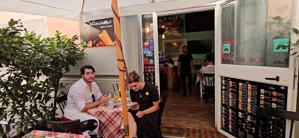 Sfiziami Italian Bistrot_Rosa_slider_image_2