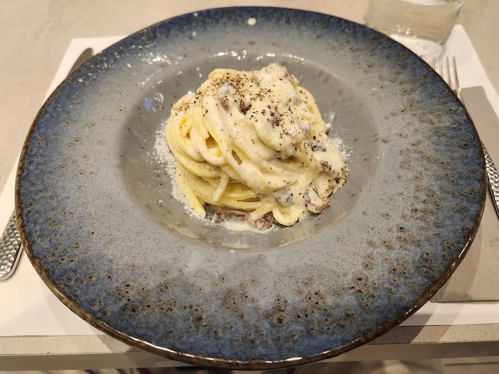 Brian Phillips_Spizzicamo_Rosa_review