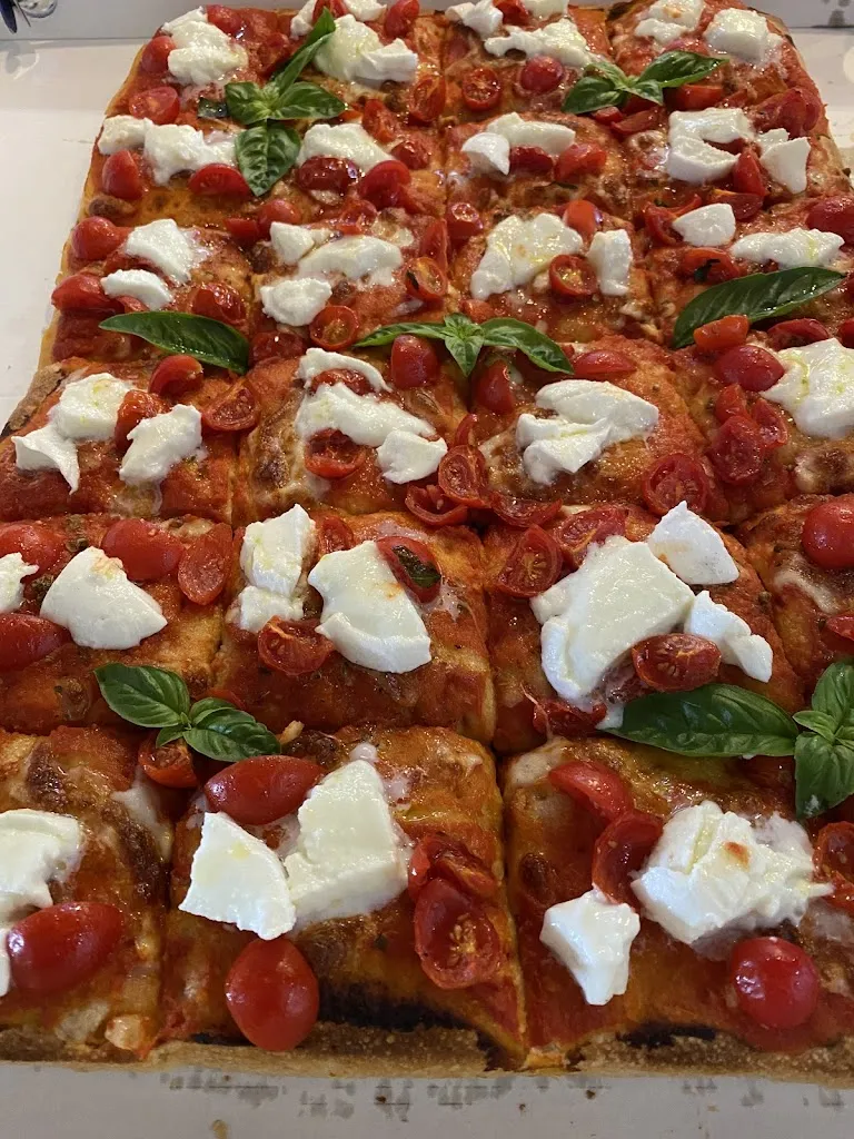 Sogno Pizza di Caca Baftjar_San Giovanni al Natisone_slider_image_3