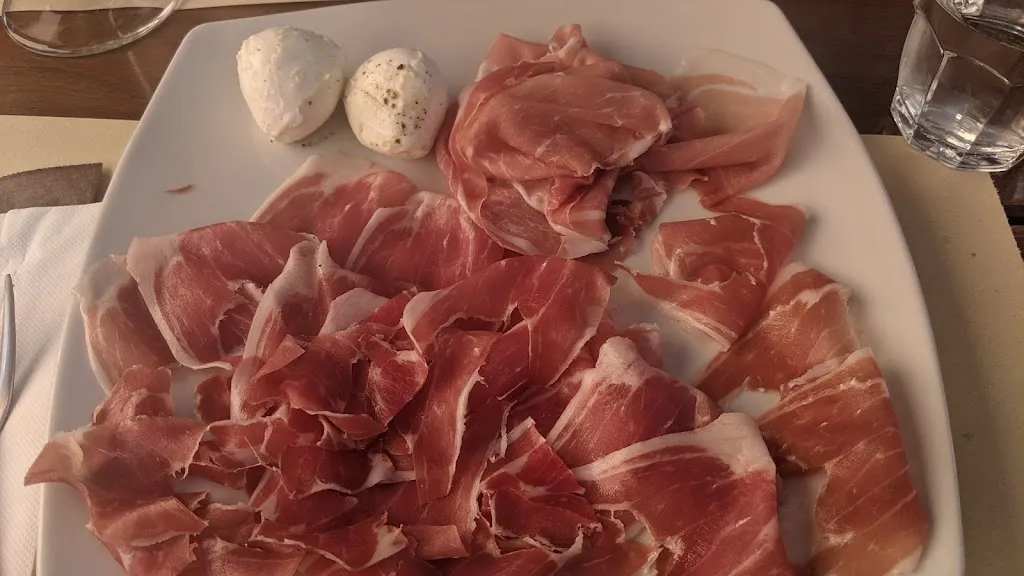 Angelique Moses_Enoteca Prosciutteria La Corte di Bacco_San Daniele del Friuli_review