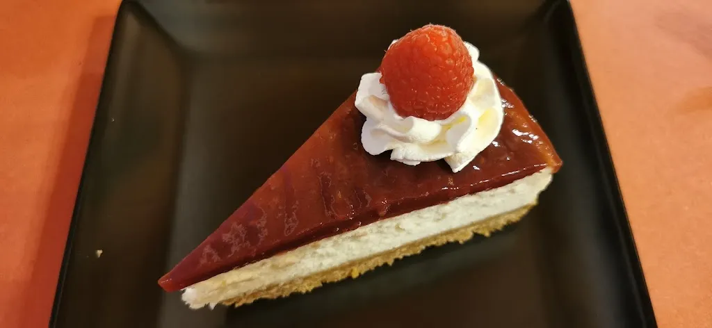 SFChannel_L.A. 104 Maneggio con ristorantino americano_San Daniele del Friuli_review