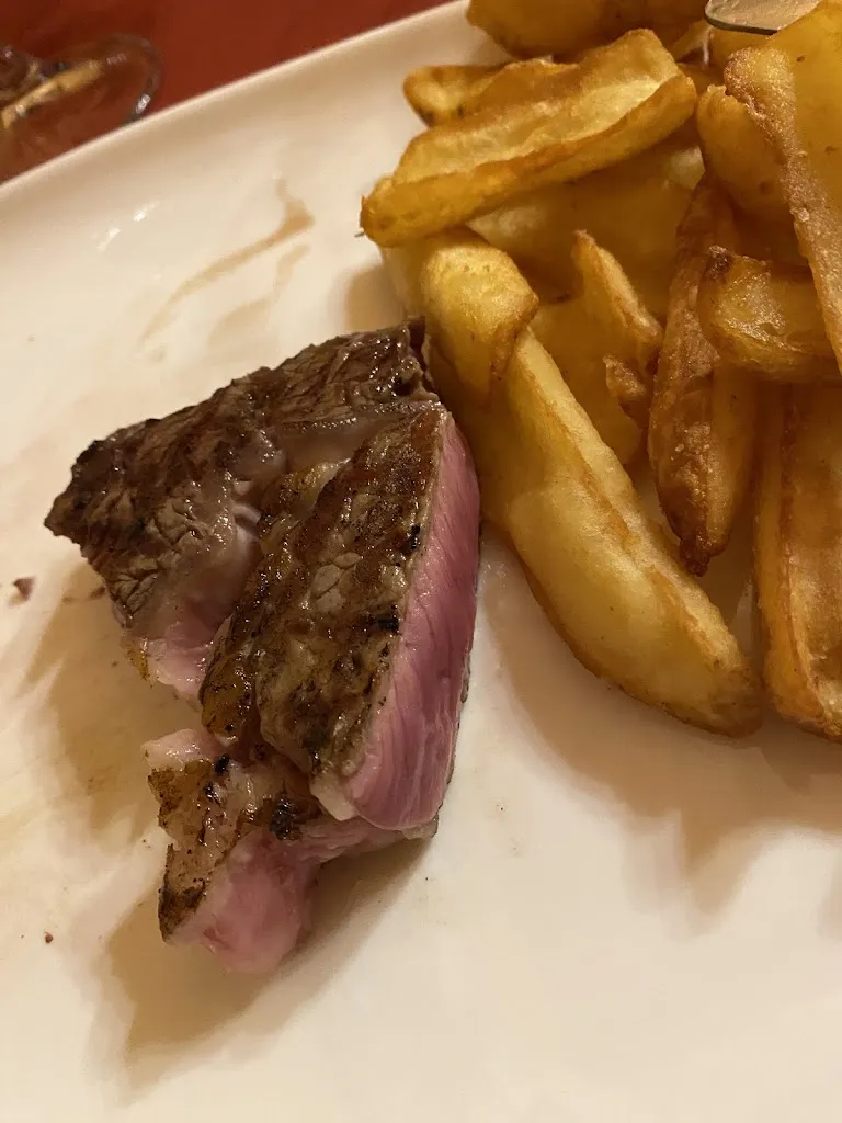 Massimiliano_L.A. 104 Maneggio con ristorantino americano_San Daniele del Friuli_review