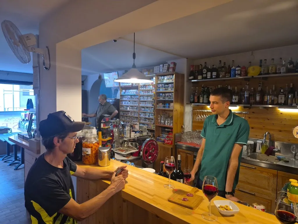 Paolo Moroso_Testa_San Daniele del Friuli_review