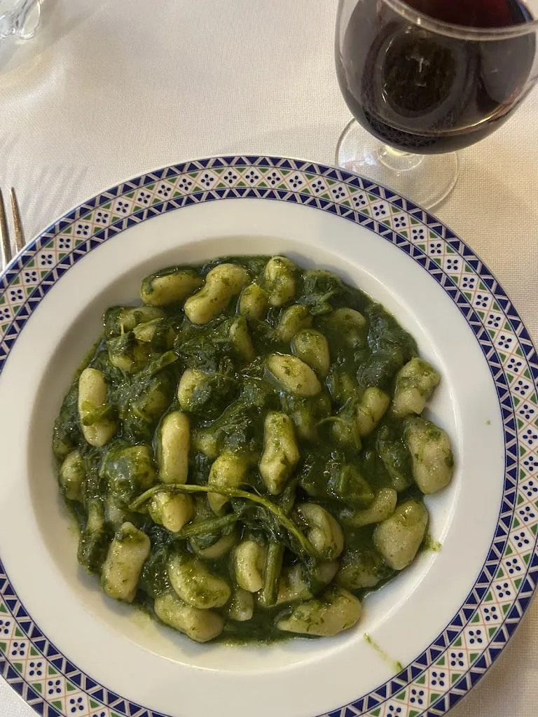 Paola Marino_La Porta_Scanno_review