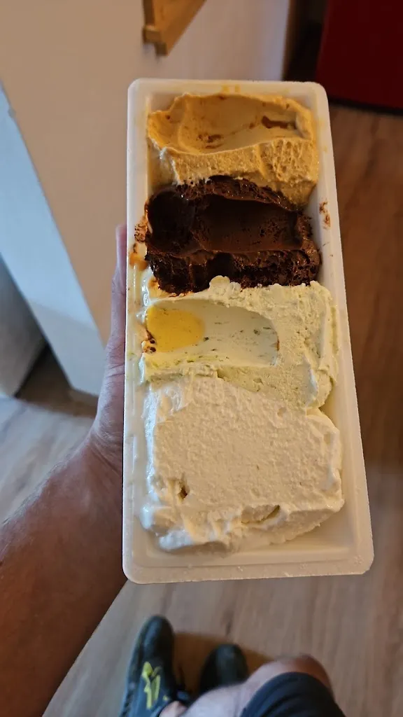 Sebastiano Albrizzi_L'Artigiano del Gelato_San Vito al Torre_review