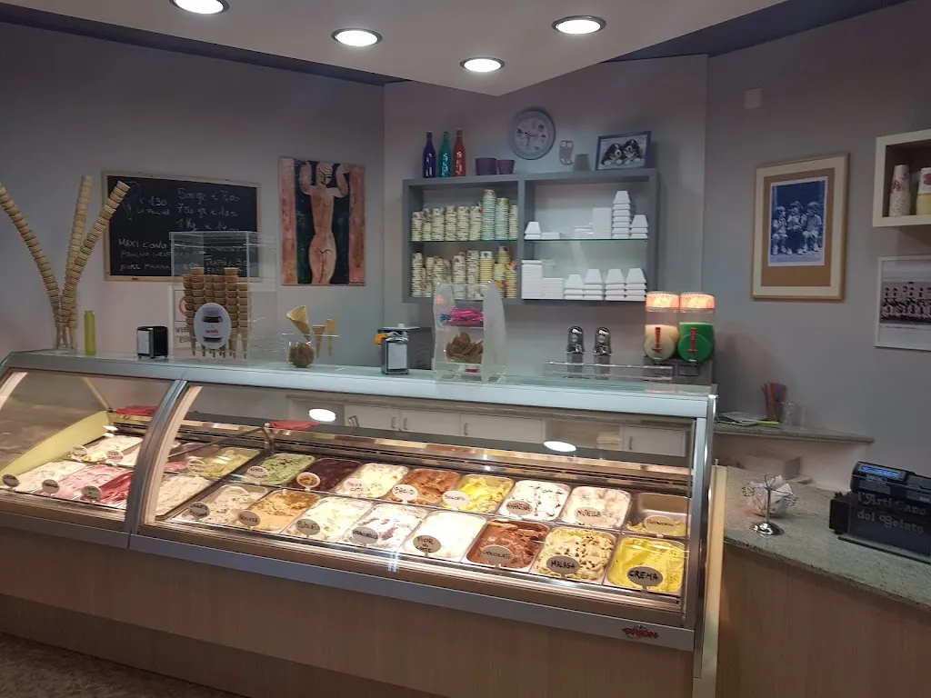 L'Artigiano del Gelato_San Vito al Torre_slider_image_1