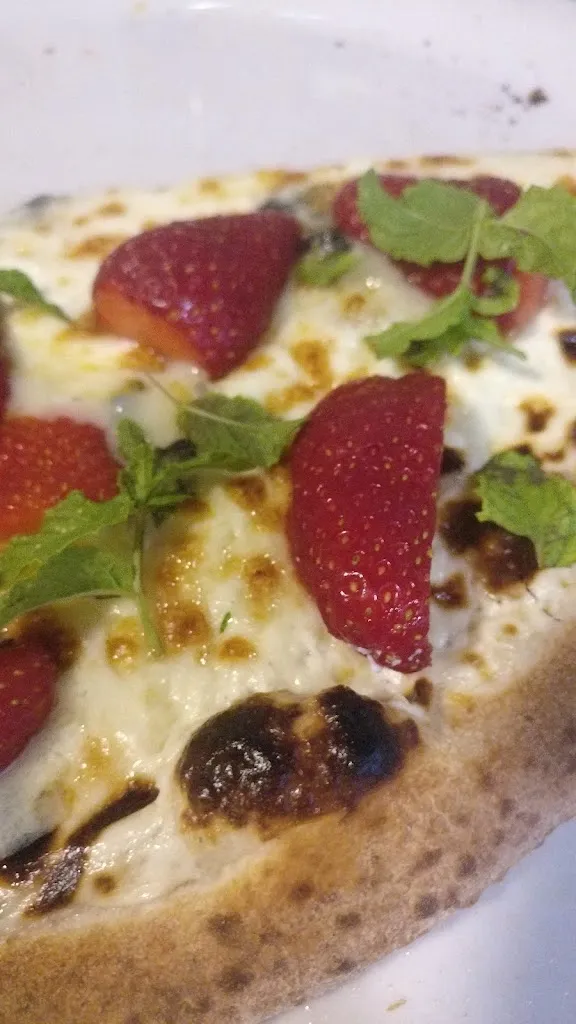 erika iesse_Pizzeria Osteria Ambaradan_San Vito di Fagagna_avis