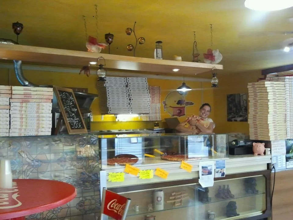 Pizzeria Da Giova restaurant in Santa Maria la Longa