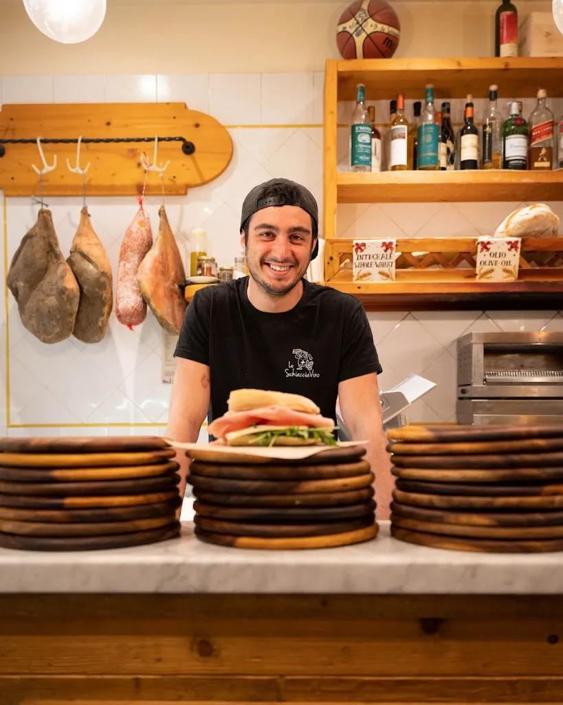 Lo Schiacciavino - Santa Croce restaurant in Santa Croce