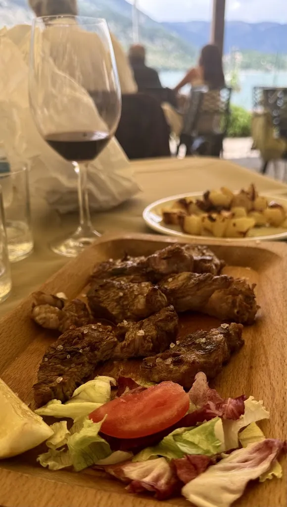 Trattoria Bar Sul Lago_Scanno_slider_image_3