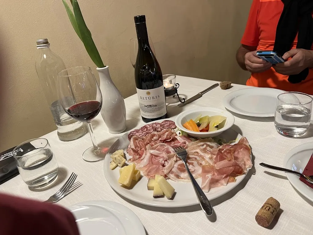 David N_Ostarie Vecjo Friûl 1901_Sedegliano_review