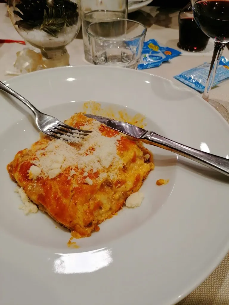 Balazs Virag_Pizzeria Ristorante Bar Ti Spiazza_Sappada_review