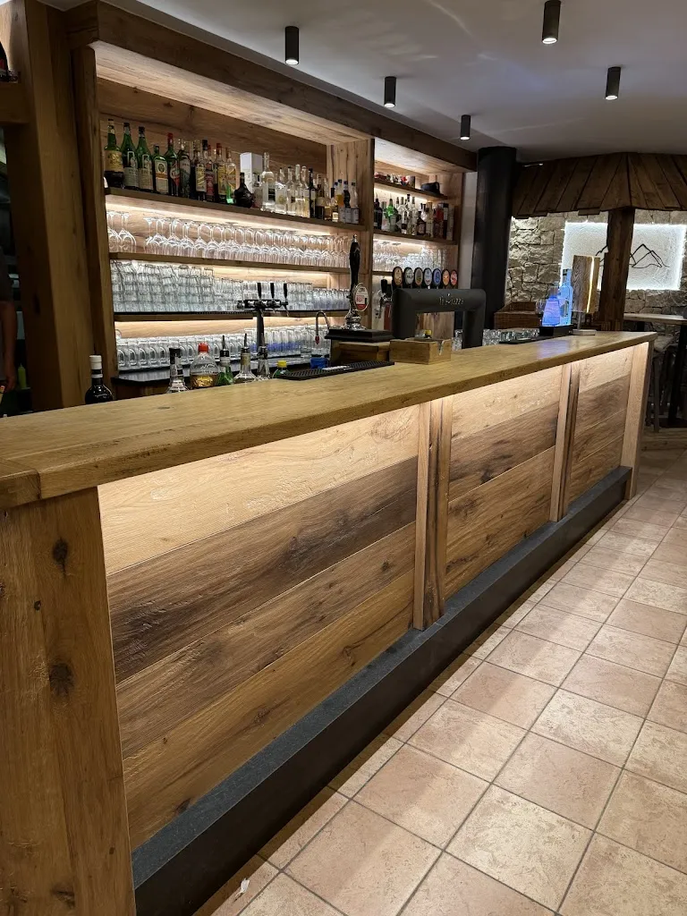 Pizzeria Ristorante Bar Ti Spiazza_Sappada_slider_image_1