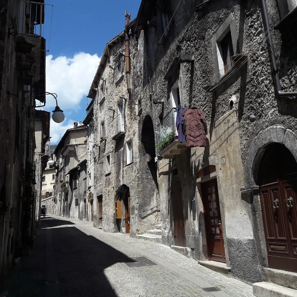 Pizzeria Angelone_Scanno_slider_image_3