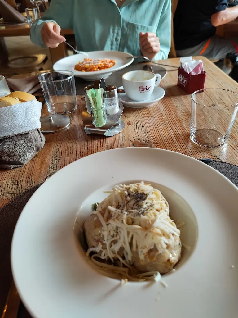 Jasper Bloem_Baita Rododendro_Sappada_review