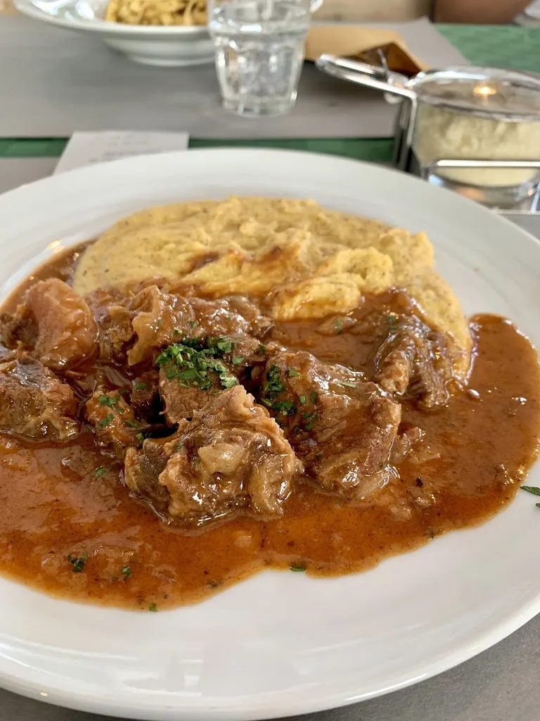 Wendy Ueda_Agriturismo Zaine_Sappada_review