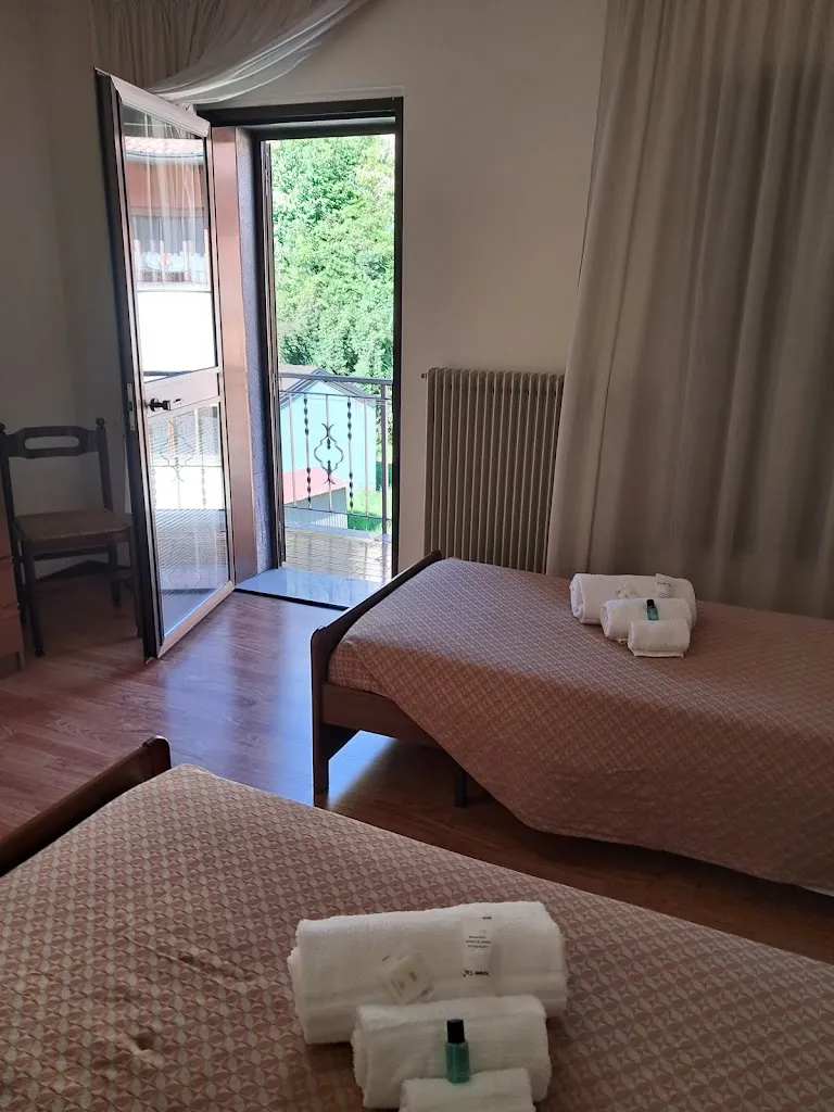 Hotel Galles_Sutrio_slider_image_2