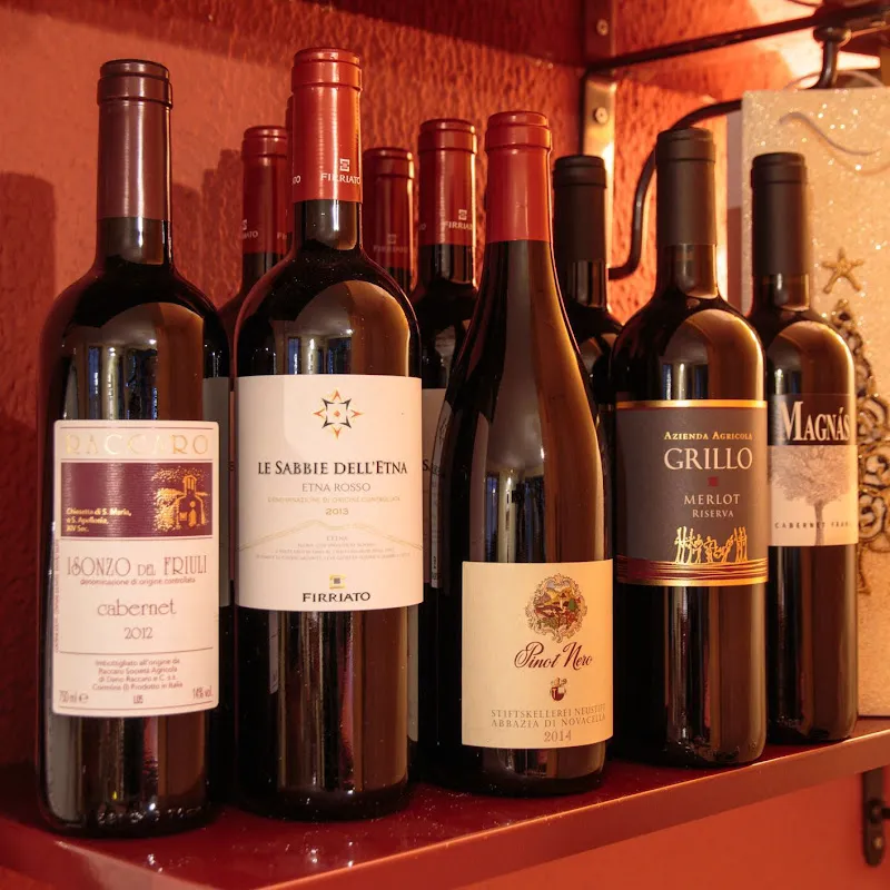 Osteria con cucina al Cappello_Sottoselva_slider_image_2