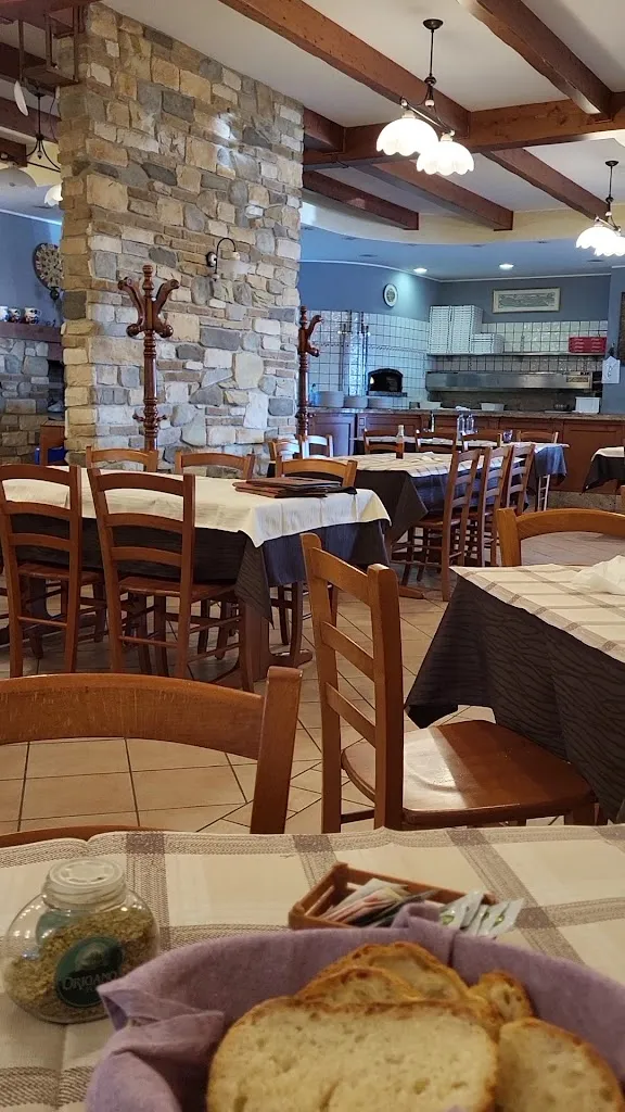 Ai Granatieri Ristorante Pizzeria_Talmassons_slider_image_2