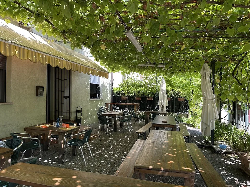 Bar trattoria al dado restaurant in Staranzano