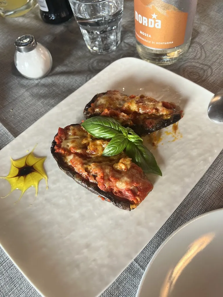 Mario Estelik_Lo Spuntino_Staranzano_review