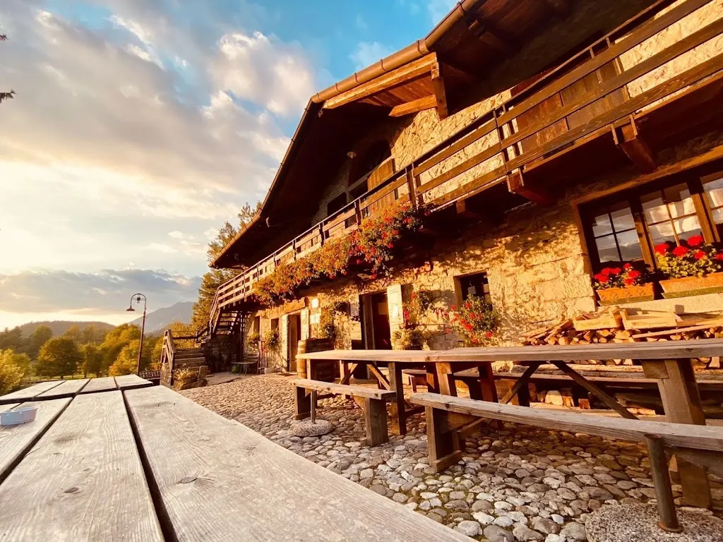 Agriturismo Campo di Bonis / Kmečki turizem Buona restaurant in Taipana