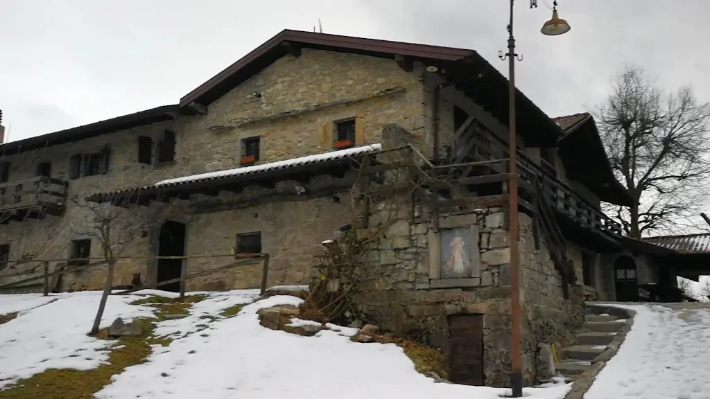 Agriturismo Campo di Bonis / Kmečki turizem Buona_Taipana_slider_image_2