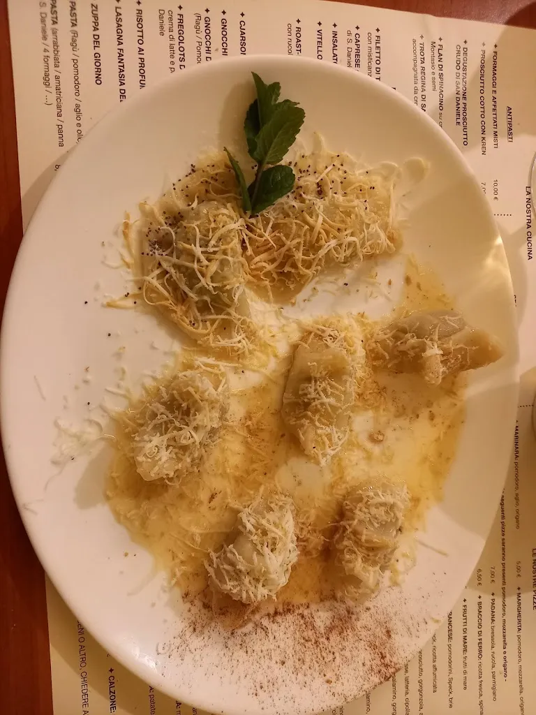 J H_Bunker 3_Trasaghis_review