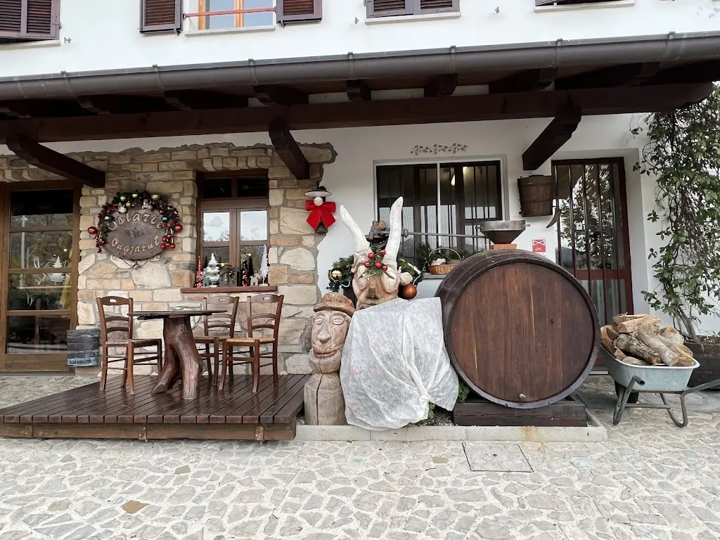 Ostarie Ongjarut_Tarcento_slider_image_1