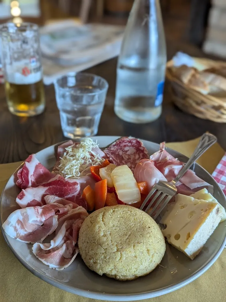 Ostarie Ongjarut_Tarcento_slider_image_2