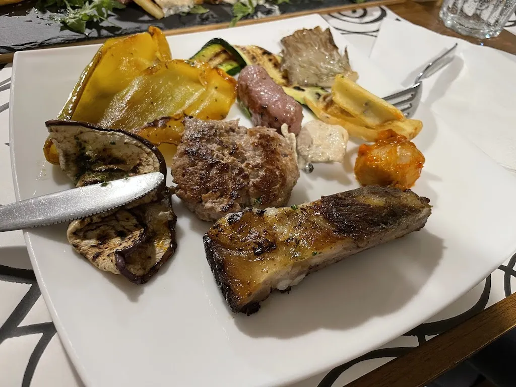 Emily Del Negro_Siore Nane_Tarcento_review