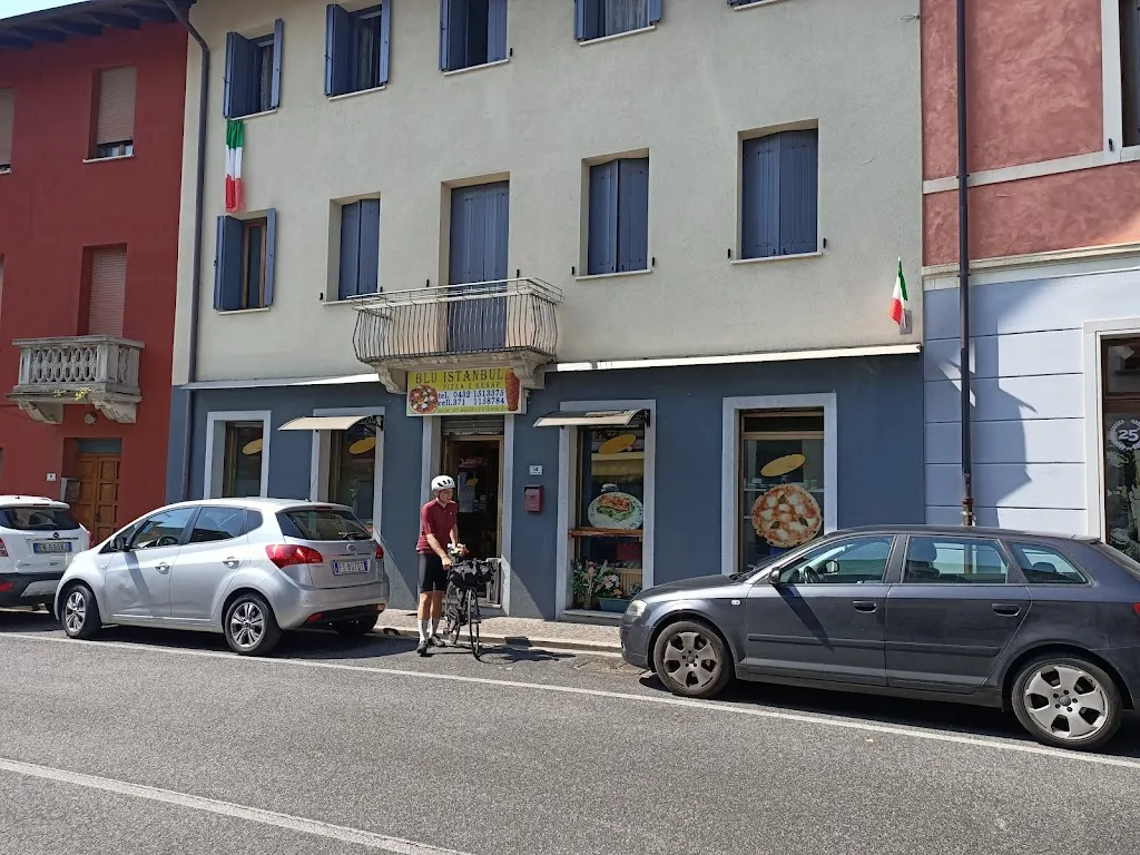 BLU ISTANBUL PIZZA E KEBAP_Tarcento_slider_image_2