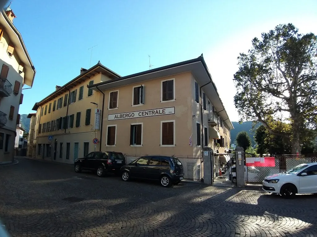 Albergo Centrale restaurant in Tarcento
