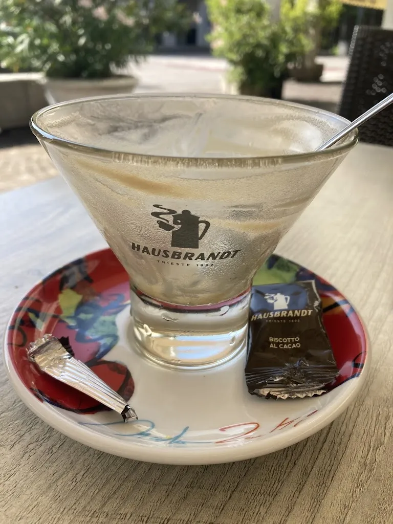 Renata Perini_Caffè Commercio_Tarcento_review