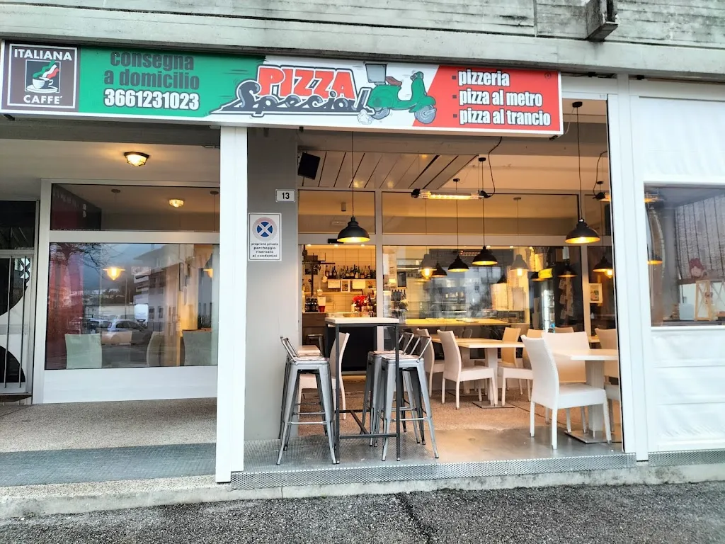 Pizzeria Pizza Special Tolmezzo restaurant in Tolmezzo