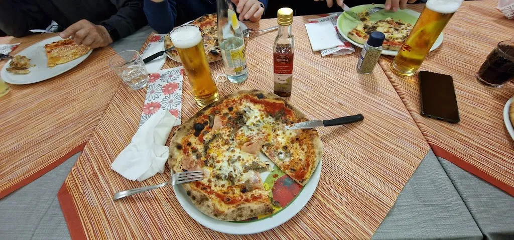 Caesar Roonie_Pizzeria Spaghetteria Vesuvio_Tolmezzo_review