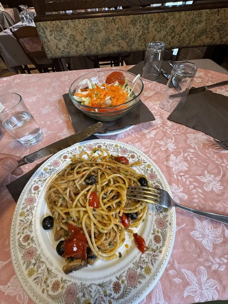 The rose - Beer & Burgers restaurant in Tolmezzo