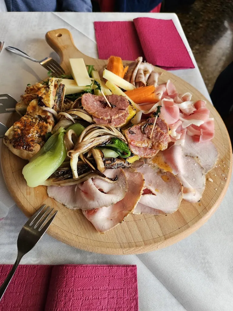 Ezio Caissutti_La Botega de Barlò_Vigonovo-Fontanafredda_review